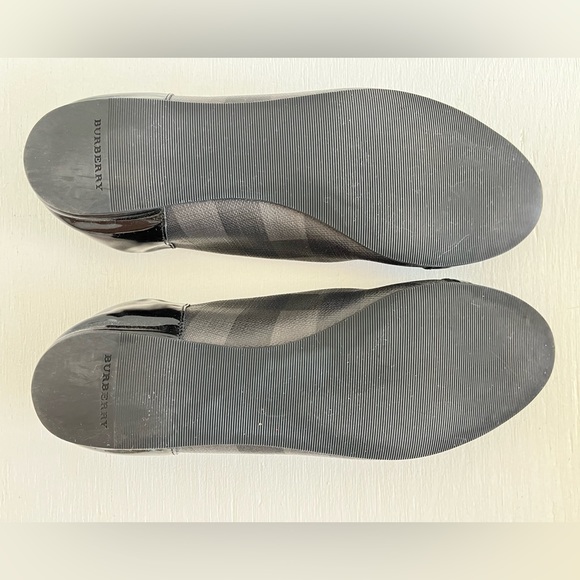 Burberry Thompson Ballerina Flats - Wmns US 5 - Picture 6 of 8